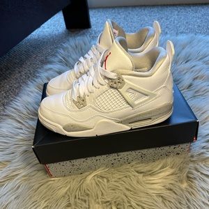 Air Jordan 4 Retro Oreos